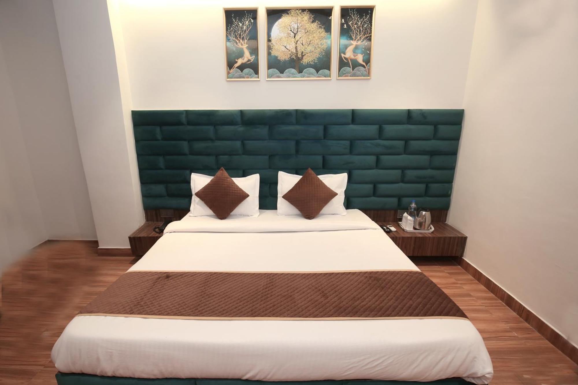 Park Plaza Hotel Near Golden Temple Amritsar Esterno foto